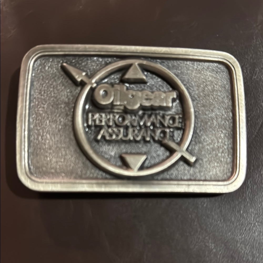 Oliver’s Industrial Gold Belt Buckle with Vintage Design